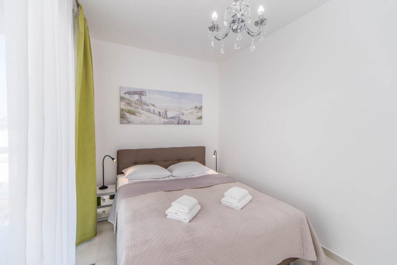 Apartment Flamingo 41 By Noclegi Renters Miedzyzdroje Esterno foto